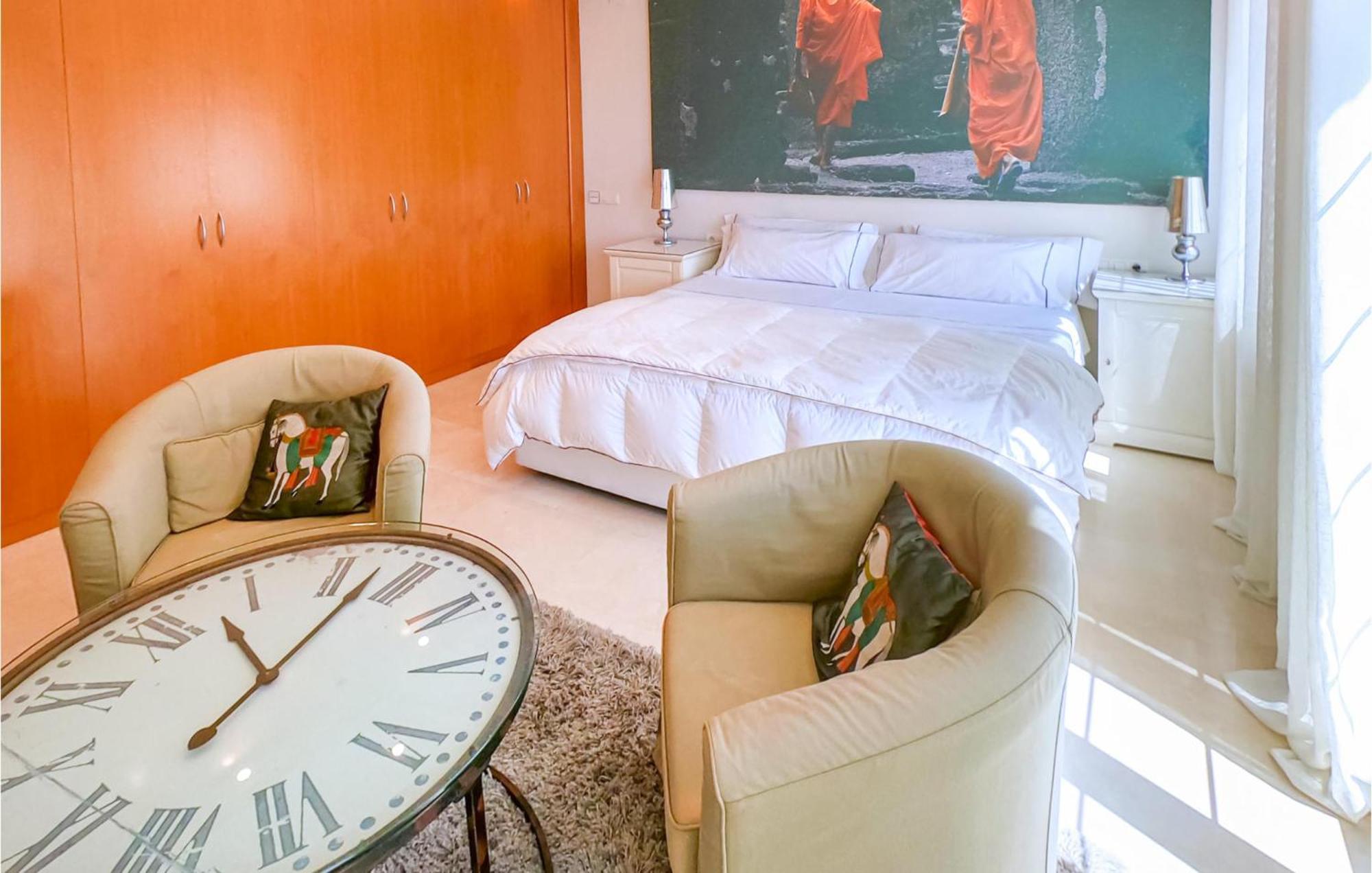 Nice Home In Cabrils With House A Mountain View Ngoại thất bức ảnh